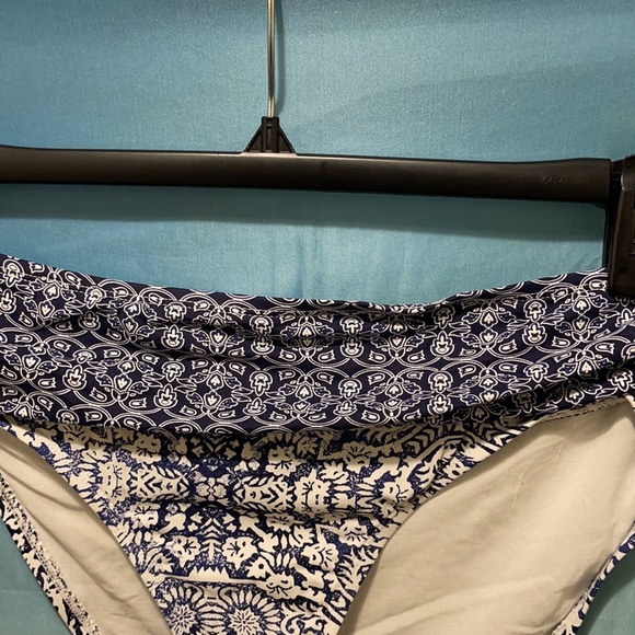 NWOT TOMMY BAHAMA SWIM BOTTOMS APPROX SZ XL - Picture 3 of 7